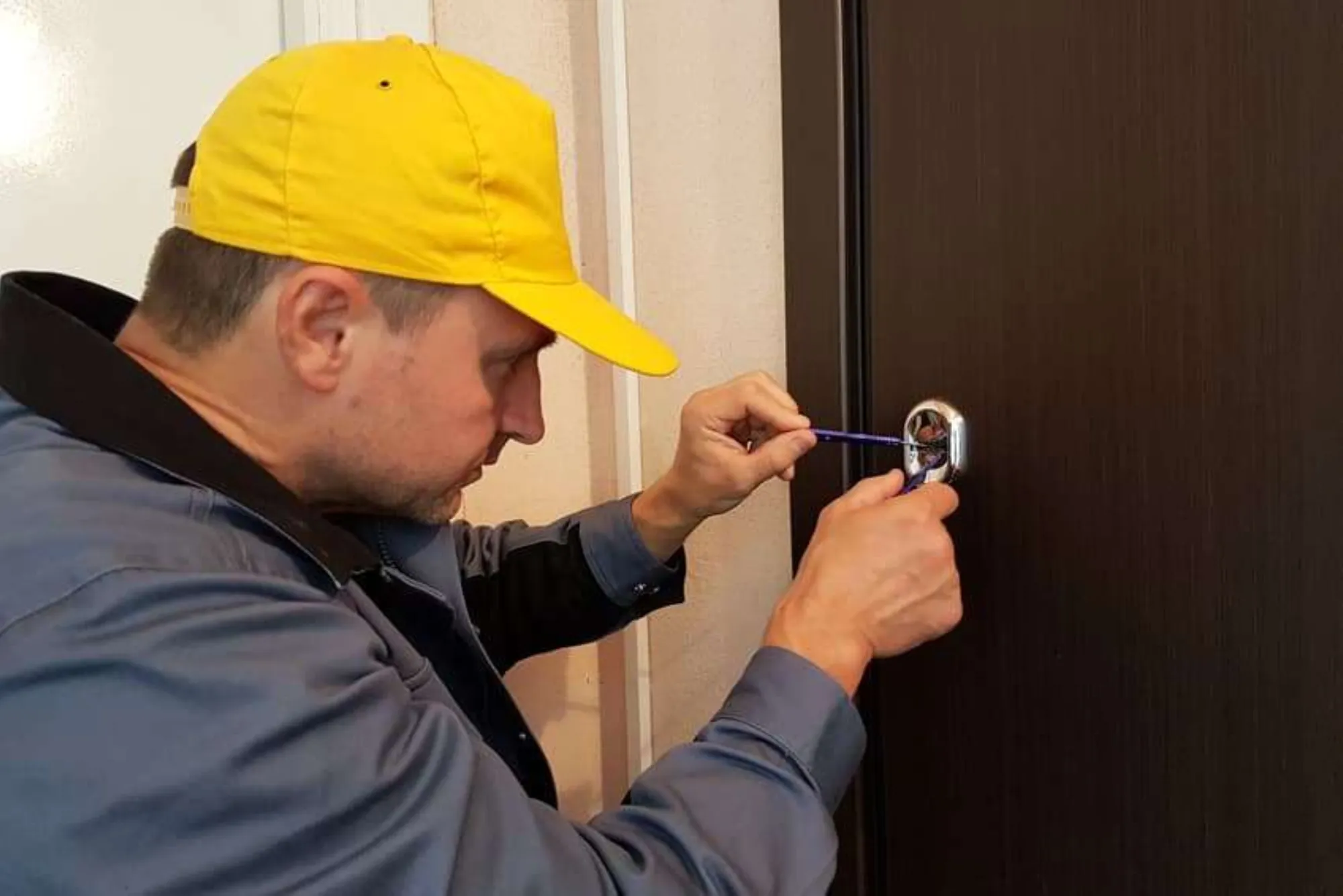 Types of Locksmith Services Available in Dubai