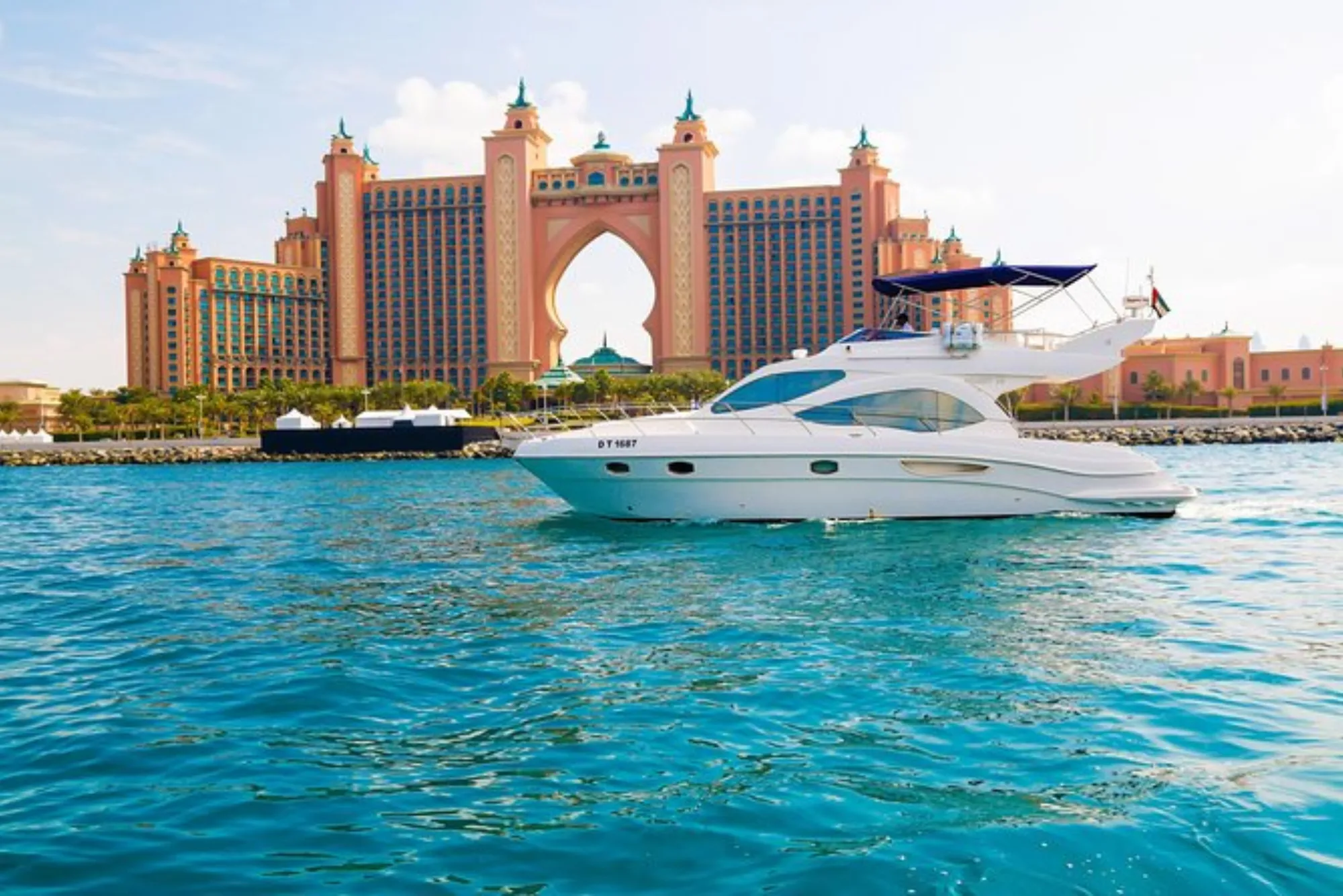 Luxury Boat Tours In Dubai