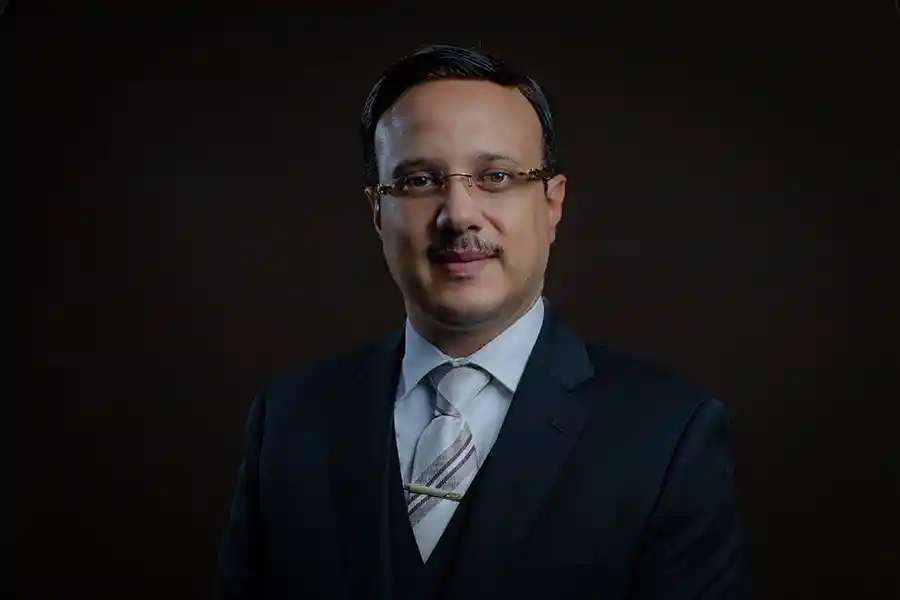 Leading Lawyer in the UAE Dr. Hassan Mohsen Elhais on Understanding Your Legal Rights