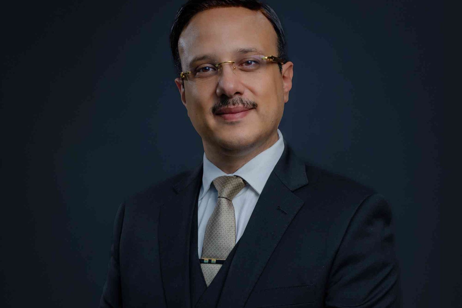 Dr. Hassan Elhais Expert Legal Counsel for Complex UAE Legal Matters