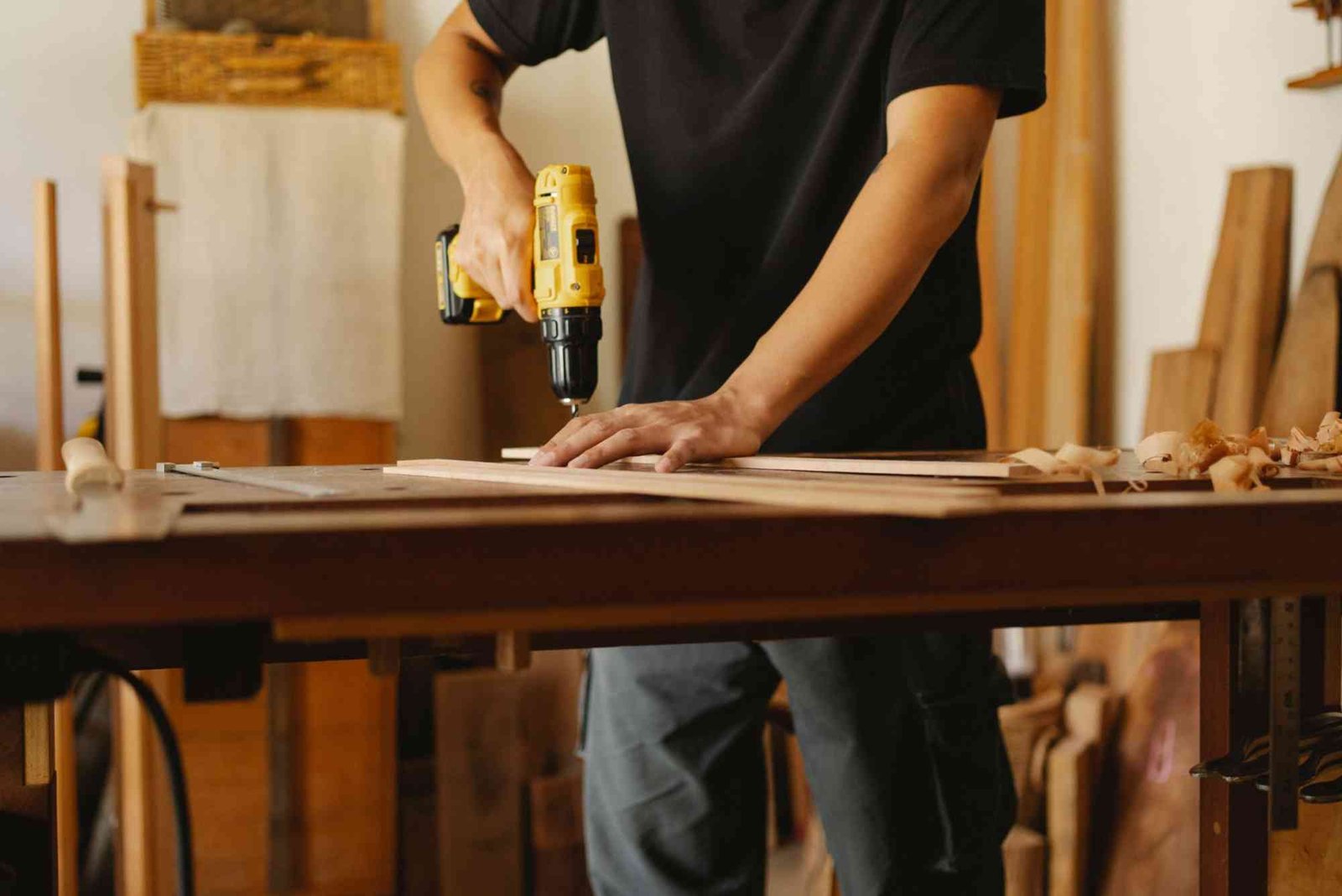 Carpentry Services in Dubai: Complete Home Guide